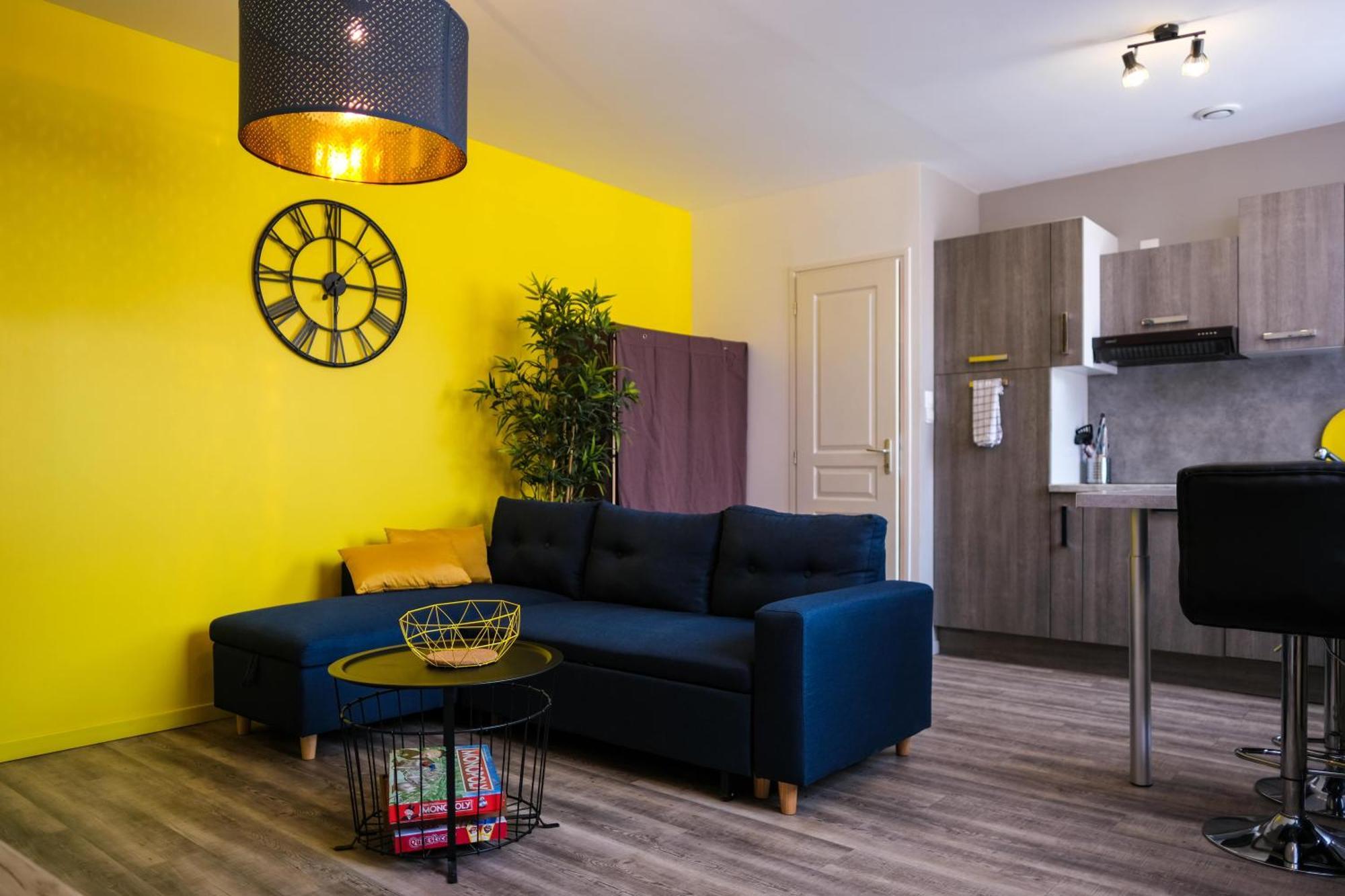 Appartement - Parking Prive Gratuit, Proche Centre-Ville Et Gare De Saint-Omer Сент-Омер Номер фото