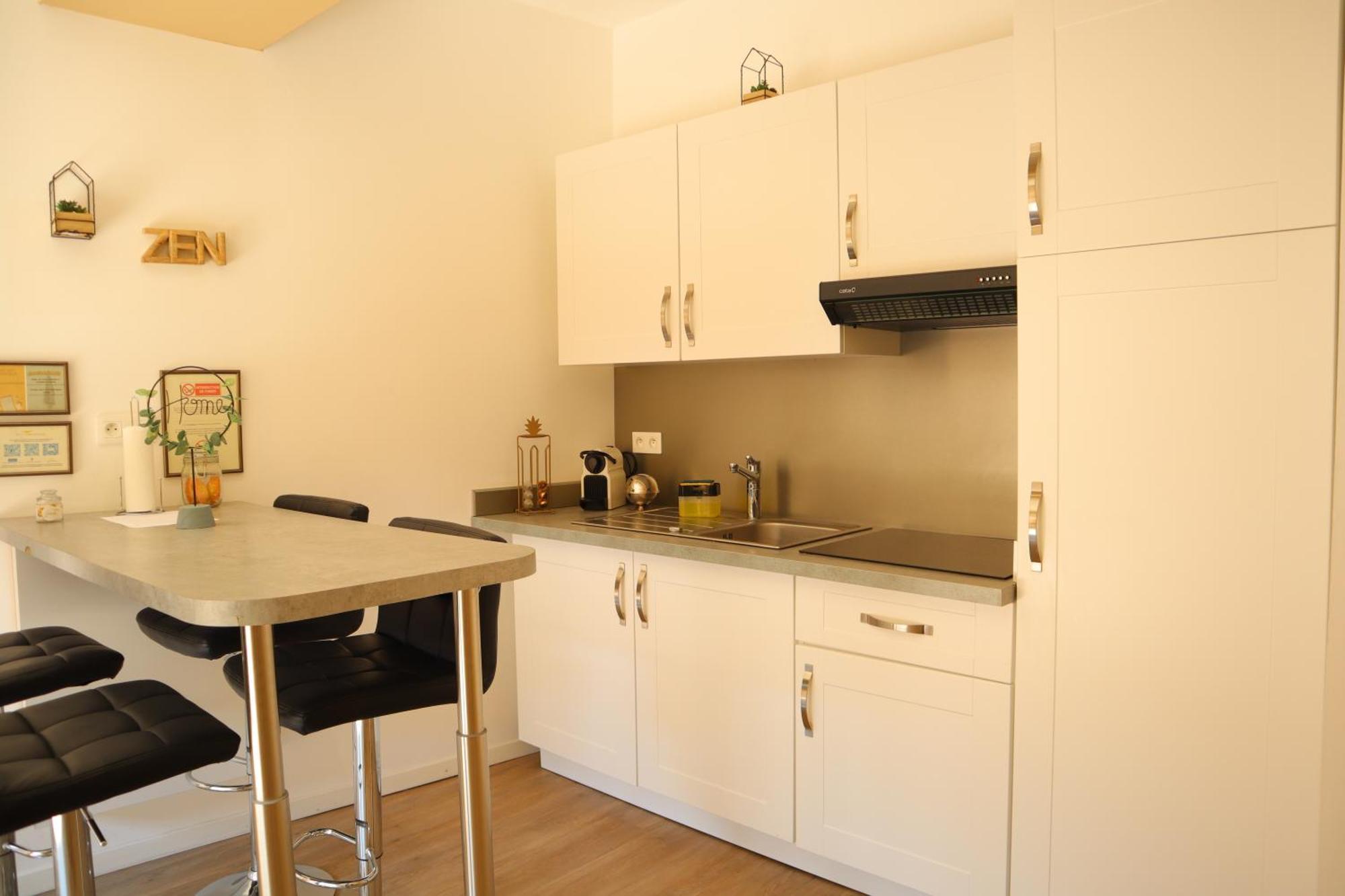 Appartement - Parking Prive Gratuit, Proche Centre-Ville Et Gare De Saint-Omer Сент-Омер Экстерьер фото