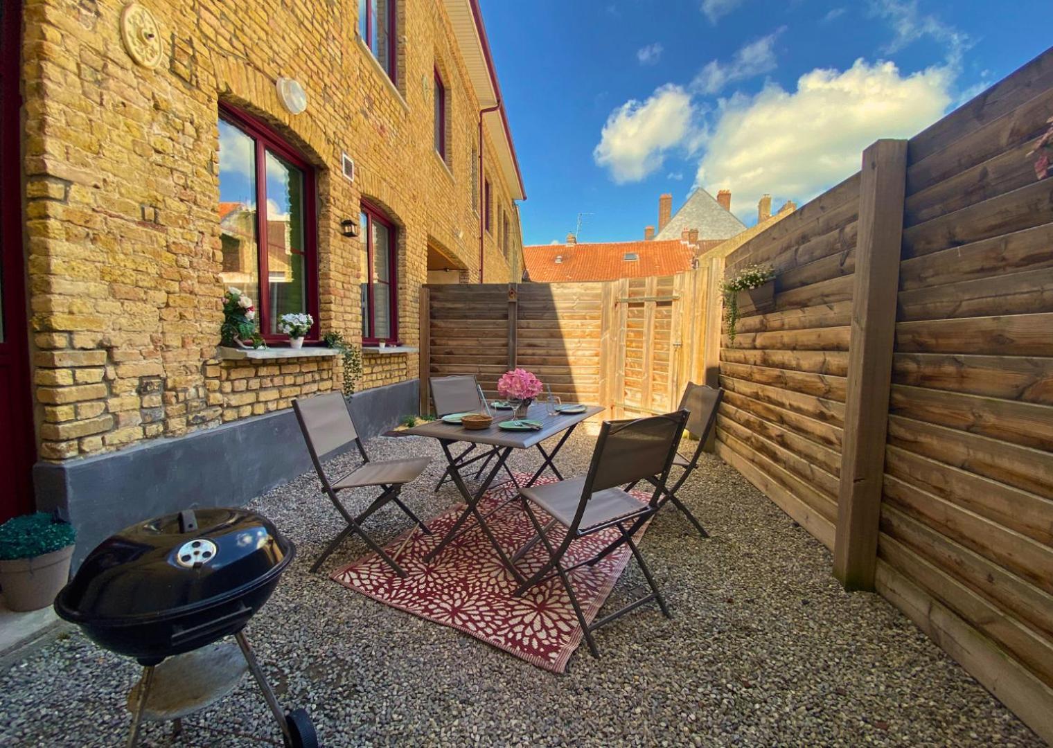 Appartement - Parking Prive Gratuit, Proche Centre-Ville Et Gare De Saint-Omer Сент-Омер Экстерьер фото